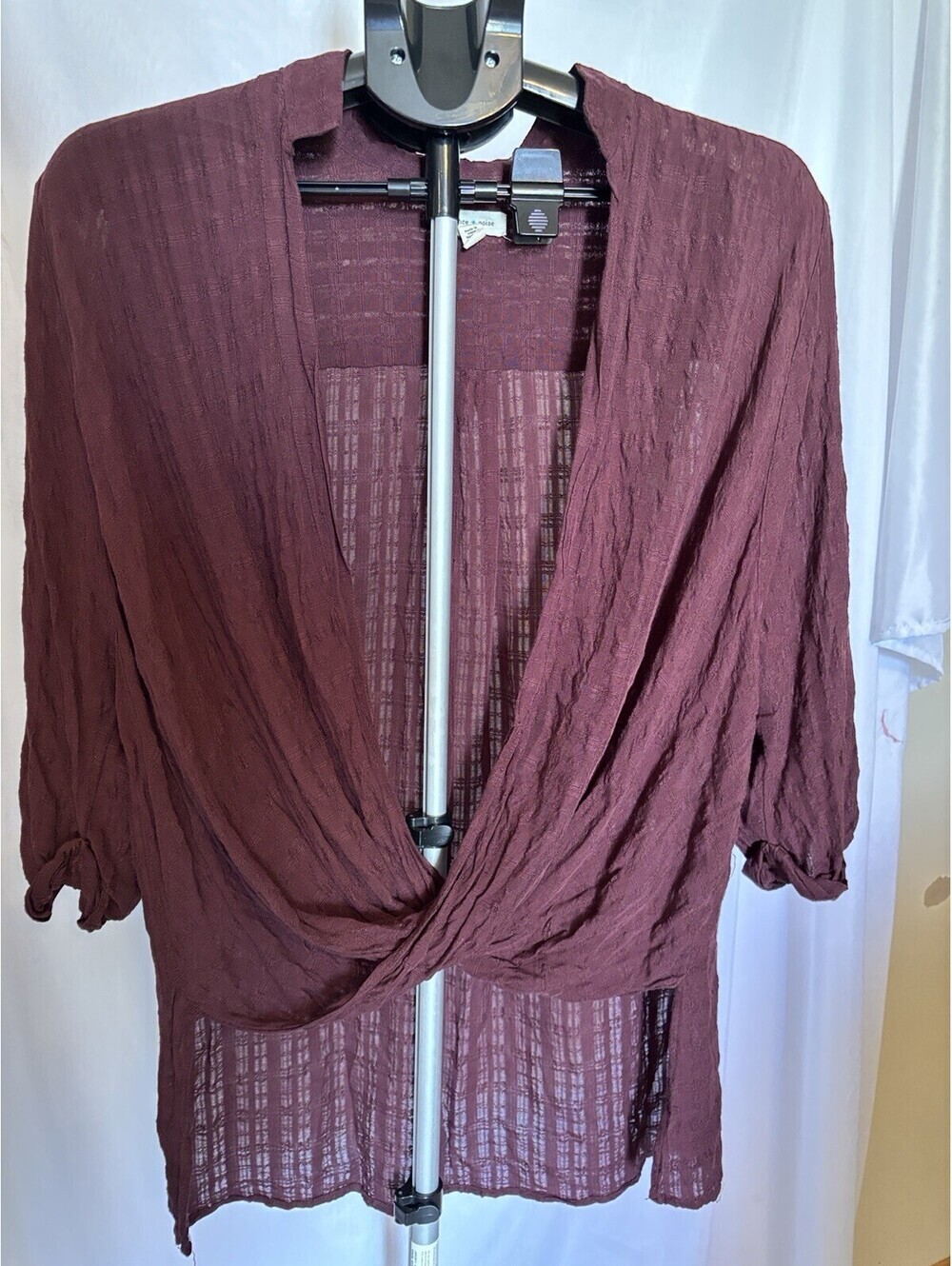 SILENT AND NOISE PLUM TEXTURE BLOUSE